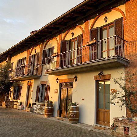 Tenuta Agricola La Cava- Cantina E Agriturismo San Damiano dʼAsti Extérieur photo