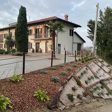 Tenuta Agricola La Cava- Cantina E Agriturismo San Damiano dʼAsti Extérieur photo